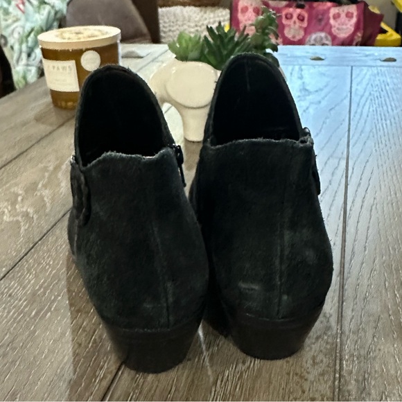 Jack Rogers Boots - Picture 6 of 13